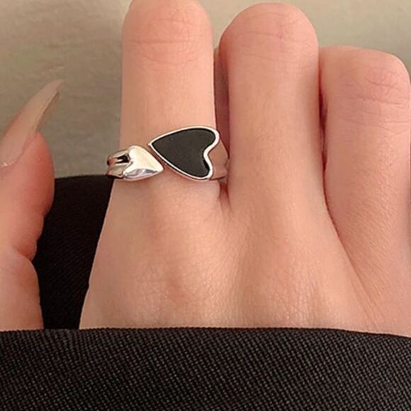 Jewelry - Dark Hearts Silver Tone Black Enamel Heart Punk Emo Goth Adjustable Ring NWOT